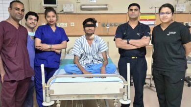 10 साल से खाँसी में खून की समस्या झेल रहे युवक को अम्बेडकर अस्पताल में मिली नई जिंदगी