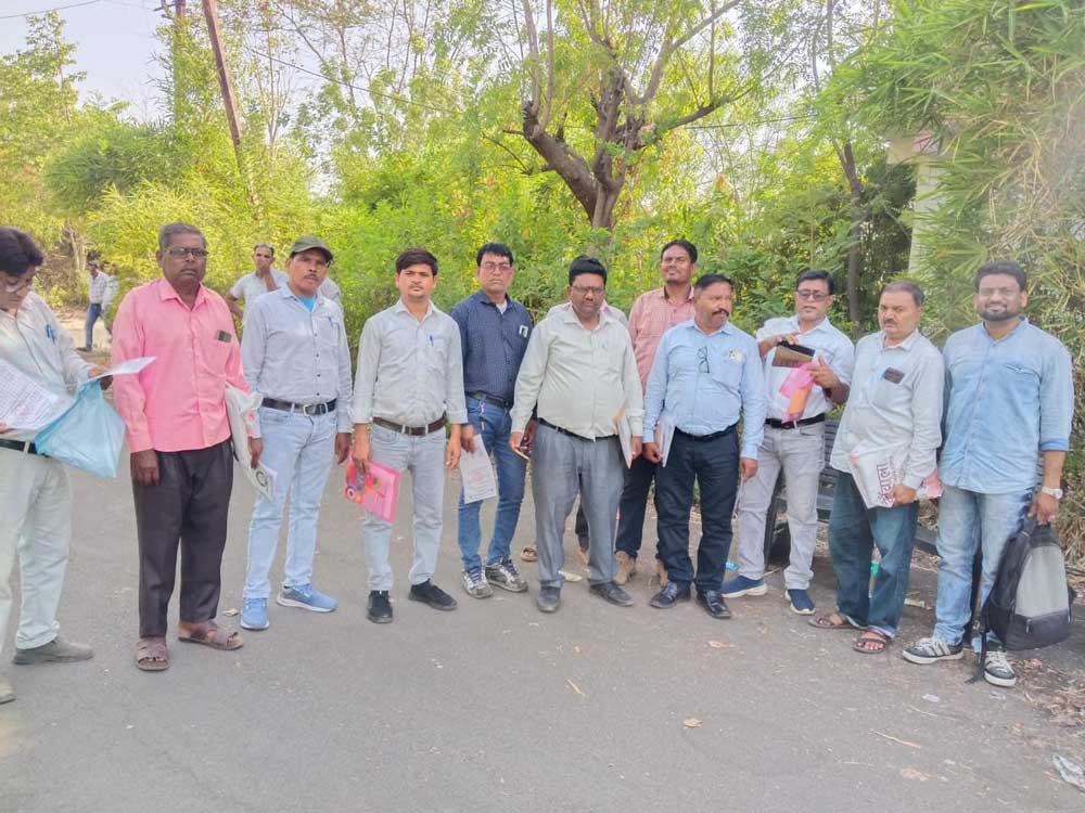 सेंधवा में जनशिक्षकों का सामूहिक इस्तीफा, शिक्षा विभाग कि कार्यप्रणाली पर उठे सवाल सेंधवा में जनशिक्षकों का सामूहिक इस्तीफा, शिक्षा विभाग कि कार्यप्रणाली पर उठे सवाल