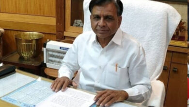 कलेक्टर्स आबकारी नीति का कड़ाई से कराएं पालन: उप मुख्यमंत्री देवड़ा कलेक्टर्स आबकारी नीति का कड़ाई से कराएं पालन: उप मुख्यमंत्री देवड़ा
