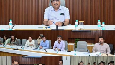 शासन के मिशन मोड में किए जाने वाले कार्यों की हुई समीक्षा मुख्य सचिव ने अधिकारियों की ली बैठक