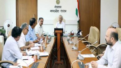 हर जिला अपनी अर्थव्यवस्था बनाने की पहल करे हर जिला अपनी अर्थव्यवस्था बनाने की पहल करे