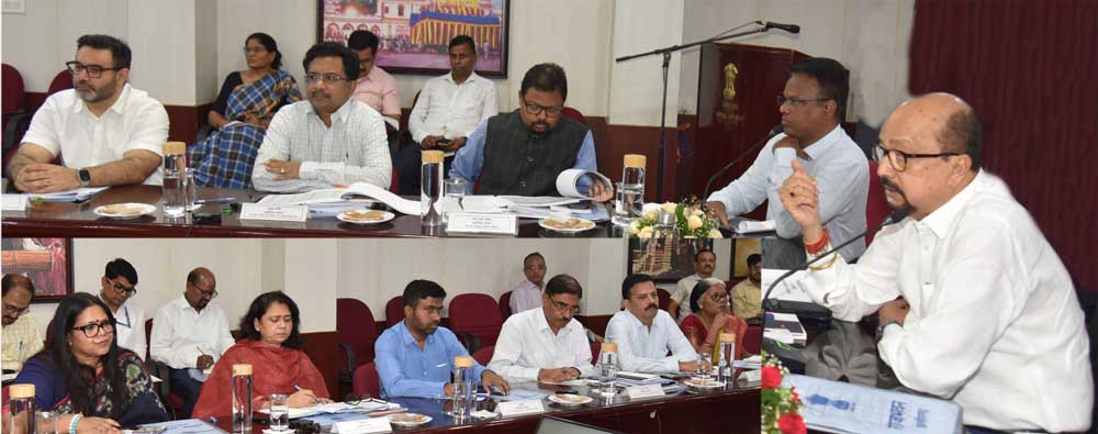 ’विशेष पिछड़ी जनजातियों के जीवन स्तर में सुधार लाने योजनाओं का लाभ प्राथमिकता से पहुंचे’ ’विशेष पिछड़ी जनजातियों के जीवन स्तर में सुधार लाने योजनाओं का लाभ प्राथमिकता से पहुंचे’
