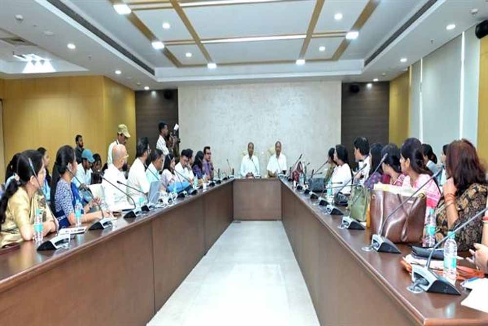 श्रम साथी बनकर विद्यार्थी दिलाएंगे उद्यमियों को स्टार रेटिंग
