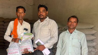 खरीफ सीजन के लिए खाद-बीज का पर्याप्त भंडारण खरीफ सीजन के लिए खाद-बीज का पर्याप्त भंडारण
