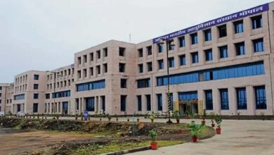 7 महीने से लकवाग्रस्त महिला को एम्स में नई जिंदगी, रीढ़ के रास्ते दी दवा से खुलीं नसें