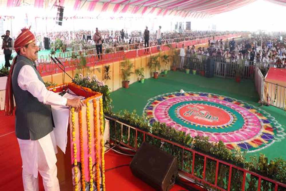 माता और बहनों का सम्मान सर्वोपरि : मुख्यमंत्री डॉ. यादव माता और बहनों का सम्मान सर्वोपरि : मुख्यमंत्री डॉ. यादव