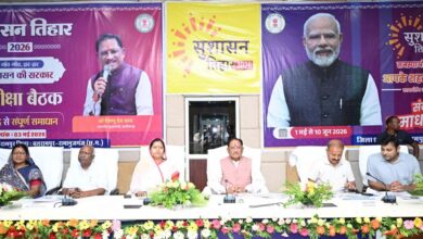 मुख्यमंत्री के निर्देश के बाद पत्थलगांव – कुनकुरी सड़क मरम्मत में आई तेजी