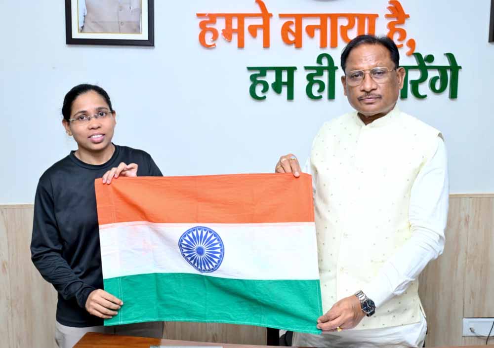 माउंट एवरेस्ट विजेता अमिता वास के स्वास्थ्य लाभ हेतु राज्य सरकार सजग : मुख्यमंत्री विष्णु देव साय माउंट एवरेस्ट विजेता अमिता वास के स्वास्थ्य लाभ हेतु राज्य सरकार सजग : मुख्यमंत्री विष्णु देव साय