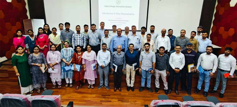 द्वितीय राज्य स्तरीय प्रशिक्षण कार्यशाला में डेटा हार्मोनाइजेशन पर हुआ मंथन द्वितीय राज्य स्तरीय प्रशिक्षण कार्यशाला में डेटा हार्मोनाइजेशन पर हुआ मंथन