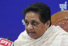 मायावती से मिलने पहुंचे कांग्रेस नेता को नहीं मिली एंट्री, BSP प्रमुख ने गेट से लौटाया