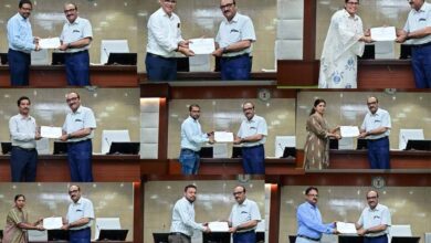 मुख्य सचिव ने ई-ऑफिस एवं समयबद्धता के लिए अधिकारी और कर्मचारियों को दिए प्रशंसा पत्र मुख्य सचिव ने ई-ऑफिस एवं समयबद्धता के लिए अधिकारी और कर्मचारियों को दिए प्रशंसा पत्र