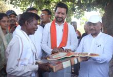 एक चौपाल ऐसा भी जहाँ खुशियों और तालियों की रही गूंज