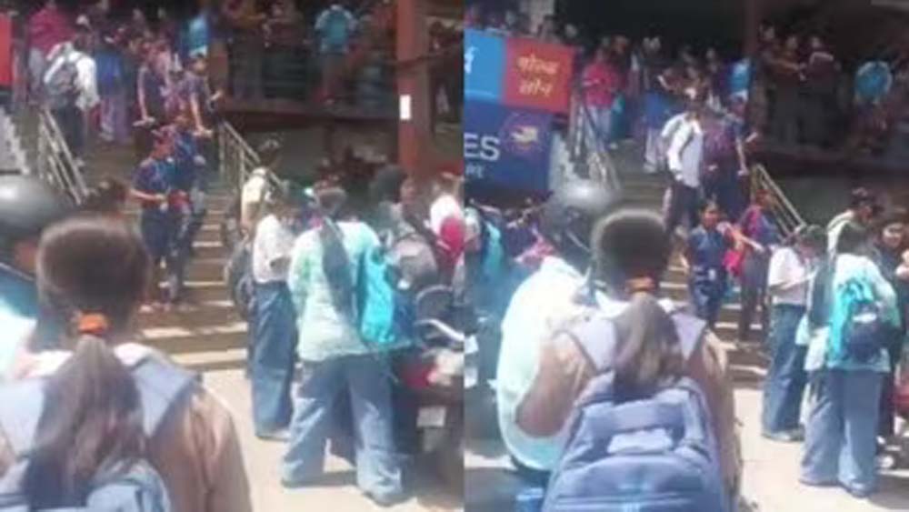 लखनऊ अग्निकांड के बाद प्रदेश में अलर्ट, आगरा की कोचिंग बिल्डिंग में एमसीबी से धुआं निकलते ही मची अफरा-तफरी लखनऊ अग्निकांड के बाद प्रदेश में अलर्ट, आगरा की कोचिंग बिल्डिंग में एमसीबी से धुआं निकलते ही मची अफरा-तफरी