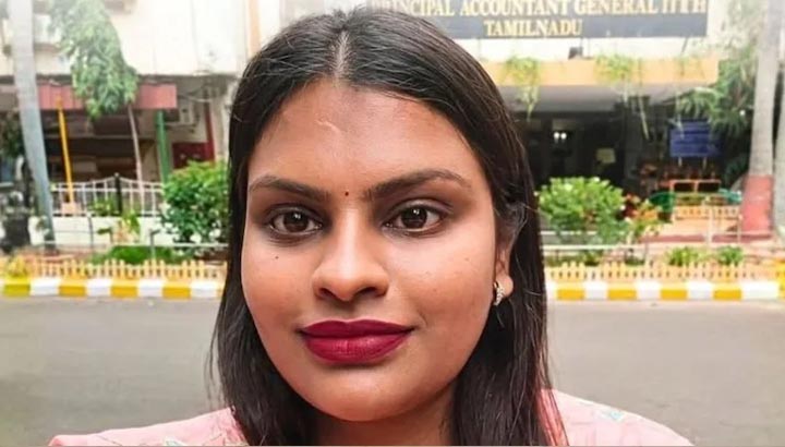 छत्तीसगढ़ की ‘सुपर गर्ल’ चारू पांडेय का कमाल, SSC से बैंक-रेलवे तक 19 सरकारी नौकरियों में सफलता छत्तीसगढ़ की ‘सुपर गर्ल’ चारू पांडेय का कमाल, SSC से बैंक-रेलवे तक 19 सरकारी नौकरियों में सफलता