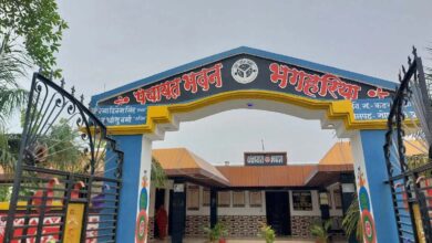 गोंडा में पंचायत सहायकों को समय पर मिलेगा मानदेय, प्रशासन ने जारी किए सख्त निर्देश गोंडा में पंचायत सहायकों को समय पर मिलेगा मानदेय, प्रशासन ने जारी किए सख्त निर्देश