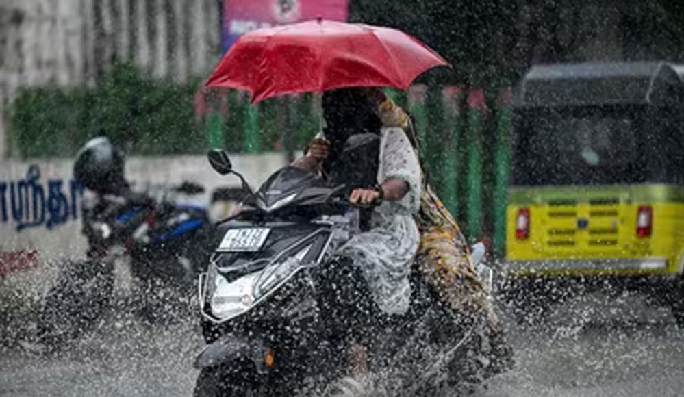 MP Weather Alert: प्री-मानसून हुआ सक्रिय, 6 जिलों में ओलावृष्टि की चेतावनी; भोपाल-ग्वालियर समेत कई शहरों में आंधी-बारिश MP Weather Alert: प्री-मानसून हुआ सक्रिय, 6 जिलों में ओलावृष्टि की चेतावनी; भोपाल-ग्वालियर समेत कई शहरों में आंधी-बारिश