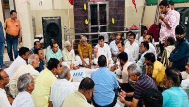 माता मंदिर में रात्रि विश्राम के दौरान ऊर्जा मंत्री तोमर ने लगाई जन चौपाल