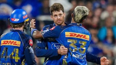 मिचेल सेंटनर का बड़ा दावा: IPL 2026 में चोट के बाद मुंबई इंडियंस ने आधी फीस दी