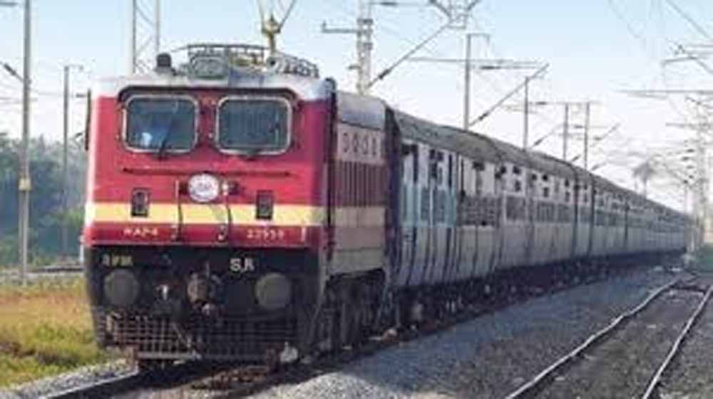 लखनऊ स्टेशन पर मेगा ब्लॉक, 14 से 23 जून तक 21 ट्रेनों का रूट बदला गया