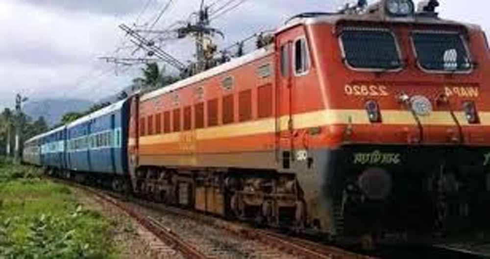 हरिद्वार मेले के लिए 4 स्पेशल ट्रेनें, बरेली होकर गुजरेंगी दो ट्रेनें हरिद्वार मेले के लिए 4 स्पेशल ट्रेनें, बरेली होकर गुजरेंगी दो ट्रेनें