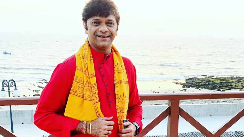 ‘तारक मेहता का उल्टा चश्मा’ के बाघा उर्फ तन्मय वेकारिया शूटिंग के दौरान हुए भावुक ‘तारक मेहता का उल्टा चश्मा’ के बाघा उर्फ तन्मय वेकारिया शूटिंग के दौरान हुए भावुक
