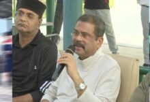 केंद्रीय शिक्षा मंत्री प्रधान ने शूटिंग अकादमी में खिलाड़ियों से किया संवाद