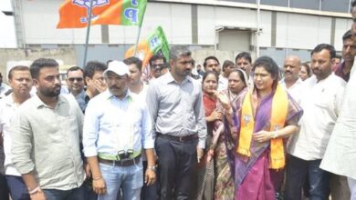 राज्यमंत्री गौर ने किया निर्माणाधीन 10 लेन सड़क का जायजा राज्यमंत्री गौर ने किया निर्माणाधीन 10 लेन सड़क का जायजा