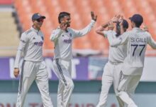 दूसरे दिन भी भारत का पलड़ा भारी, अफगानिस्तान 113/5 पर संघर्षरत