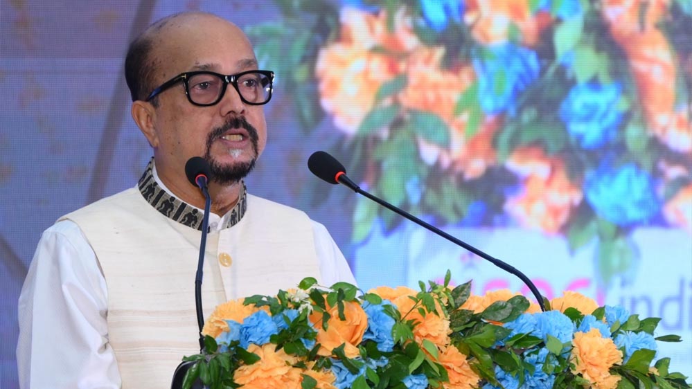 आर्टिफिशियल इंटेलिजेंस सहायक है, मानव बुद्धि का विकल्प नहीं-राज्यपाल डेका आर्टिफिशियल इंटेलिजेंस सहायक है, मानव बुद्धि का विकल्प नहीं-राज्यपाल डेका