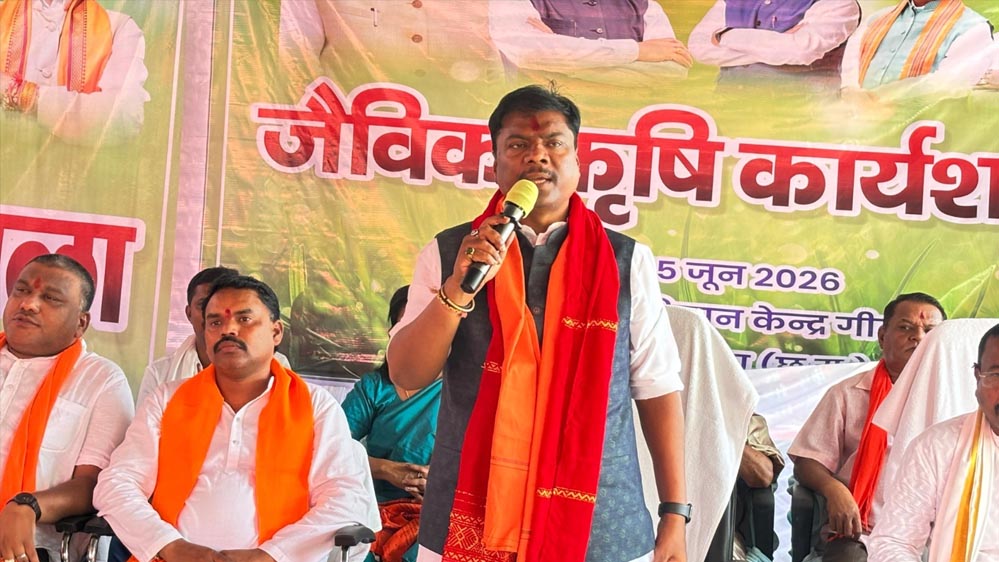 जैविक खेती से बढ़ेगी किसानों की आय, पर्यावरण संरक्षण को मिलेगा बल – वन मंत्री केदार कश्यप जैविक खेती से बढ़ेगी किसानों की आय, पर्यावरण संरक्षण को मिलेगा बल – वन मंत्री केदार कश्यप