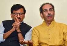 15 करोड़ का ऑफर और UBT में बड़ी टूट! 6 सांसद दिल्ली पहुंचे, क्या उद्धव के चाणक्य ने पलट दी बाजी?