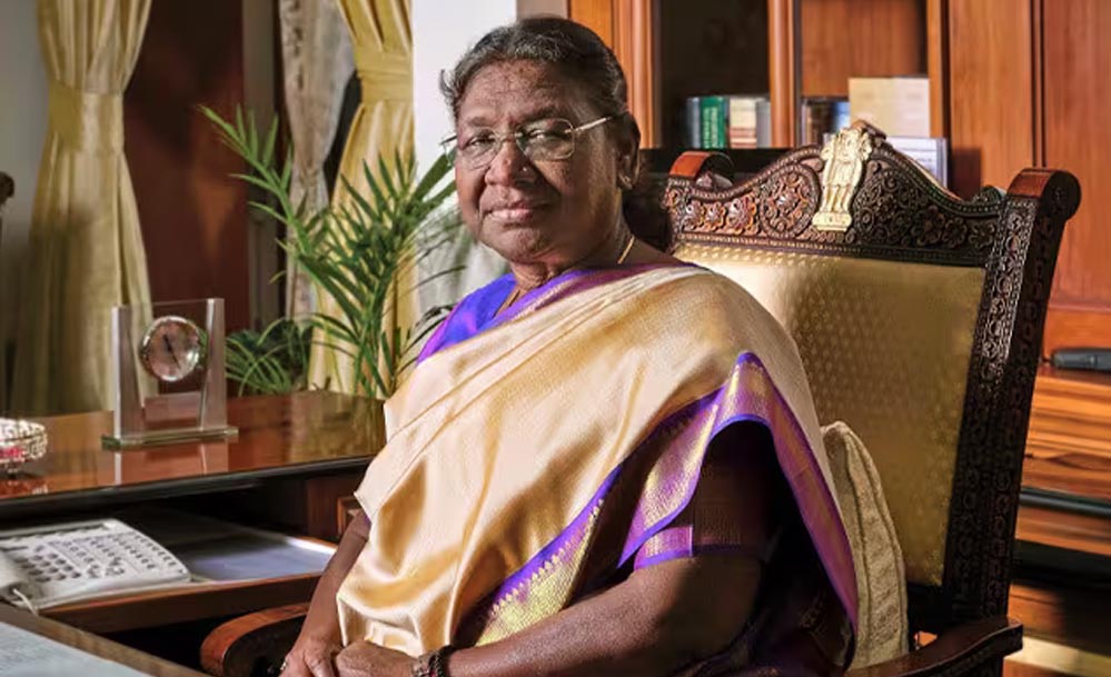 राष्ट्रपति द्रौपदी मुर्मू का 5 दिवसीय MP दौरा कल से, सुरक्षा के कड़े इंतजाम; कई मार्गों पर ट्रैफिक डायवर्ट राष्ट्रपति द्रौपदी मुर्मू का 5 दिवसीय MP दौरा कल से, सुरक्षा के कड़े इंतजाम; कई मार्गों पर ट्रैफिक डायवर्ट