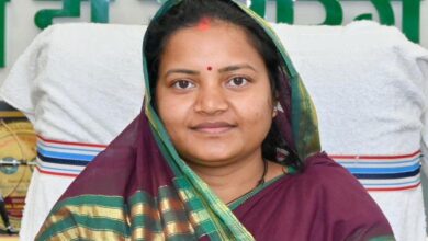 सुपोषण वृक्ष–मुनगा’ बनेगा जनआंदोलन, मंत्री लक्ष्मी राजवाड़े ने जनप्रतिनिधियों से किया पौधरोपण का आह्वान
