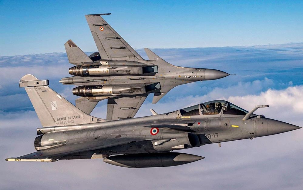 36 के 36 राफेल सुरक्षित! एयरफोर्स के दस्तावेजों ने पाकिस्तान के दावों की खोली पोल 36 के 36 राफेल सुरक्षित! एयरफोर्स के दस्तावेजों ने पाकिस्तान के दावों की खोली पोल