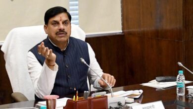 सार्वजनिक स्थलों पर सीसीटीवी और आवासों में ईको फ्रेंडली भवन निर्माण सामग्री के उपयोग को करें प्रोत्साहित : मुख्यमंत्री डॉ. यादव सार्वजनिक स्थलों पर सीसीटीवी और आवासों में ईको फ्रेंडली भवन निर्माण सामग्री के उपयोग को करें प्रोत्साहित : मुख्यमंत्री डॉ. यादव