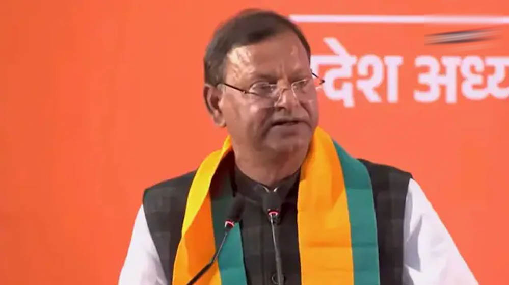 UP BJP की नई टीम घोषित, राजनाथ सिंह के बेटे नीरज और पूजा पाल बने उपाध्यक्ष; 46 नेताओं को मिली जिम्मेदारी UP BJP की नई टीम घोषित, राजनाथ सिंह के बेटे नीरज और पूजा पाल बने उपाध्यक्ष; 46 नेताओं को मिली जिम्मेदारी