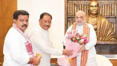बस्तर में विकास और जनविश्वास का मजबूत हो रहा है आधार: केंद्रीय गृहमंत्री अमित शाह से मिले मुख्यमंत्री विष्णुदेव साय बस्तर में विकास और जनविश्वास का मजबूत हो रहा है आधार: केंद्रीय गृहमंत्री अमित शाह से मिले मुख्यमंत्री विष्णुदेव साय