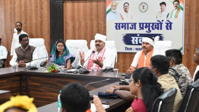 रायपुर : नक्सल मुक्त बस्तर के नव निर्माण में समाज निभाए अग्रणी भूमिका : उप मुख्यमंत्री विजय शर्मा रायपुर : नक्सल मुक्त बस्तर के नव निर्माण में समाज निभाए अग्रणी भूमिका : उप मुख्यमंत्री विजय शर्मा
