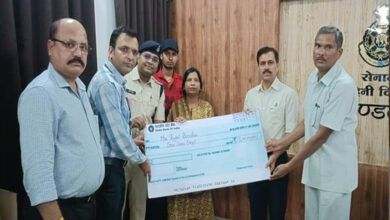 पुलिस सैलरी पैकेज योजना कठिन समय में पुलिस परिवारों का सशक्त सहारा पुलिस सैलरी पैकेज योजना कठिन समय में पुलिस परिवारों का सशक्त सहारा
