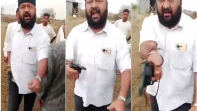 उज्जैन में कांग्रेस नेता पर किसान को रिवॉल्वर दिखाकर धमकाने का आरोप, मामला गरमाया उज्जैन में कांग्रेस नेता पर किसान को रिवॉल्वर दिखाकर धमकाने का आरोप, मामला गरमाया
