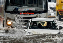 Mumbai Rain: भारी बारिश से मुंबई बेहाल, ट्रैफिक ठप, अंधेरी सबवे बंद और कई इलाकों में जलभराव