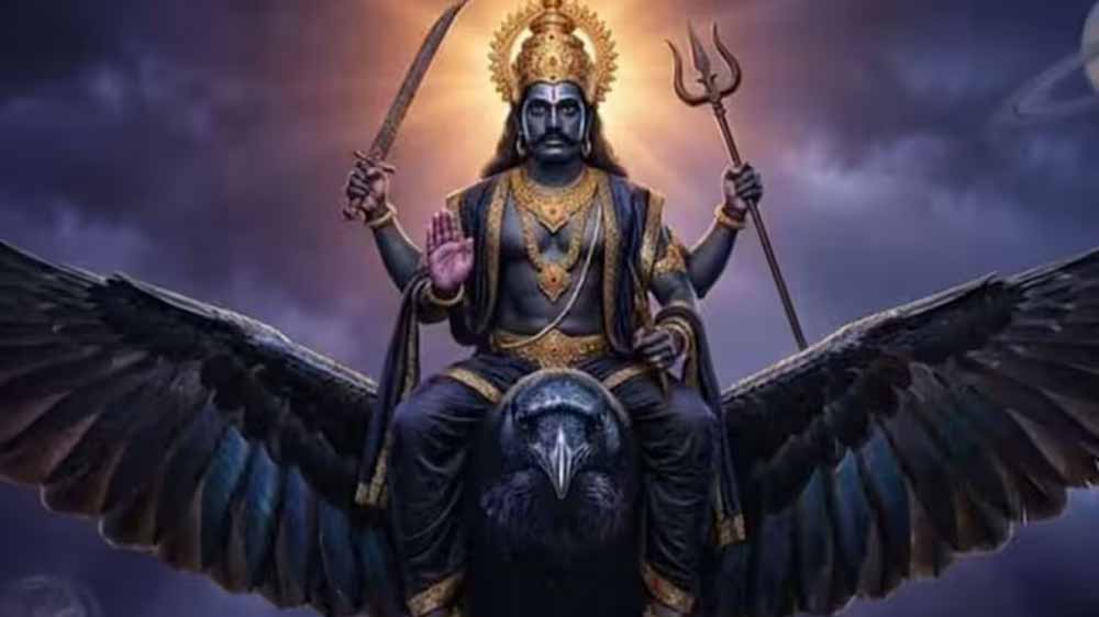 27 जुलाई को शनि होंगे वक्री, शश महापुरुष राजयोग से 4 राशियों को बड़ा लाभ