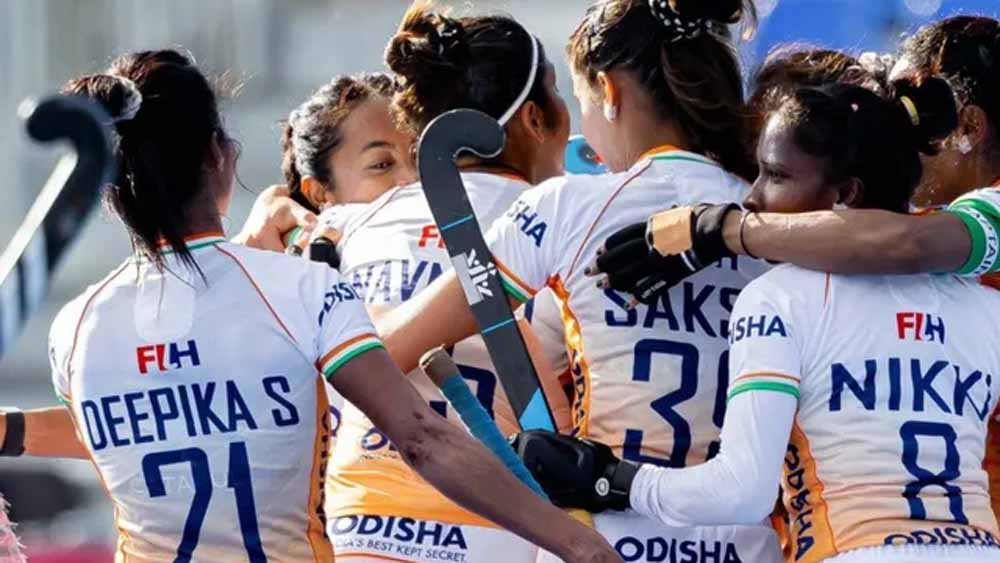 एफआईएच नेशंस कप: भारत ने जापान को 2-1 से हराकर सेमीफाइनल में जगह बनाई एफआईएच नेशंस कप: भारत ने जापान को 2-1 से हराकर सेमीफाइनल में जगह बनाई