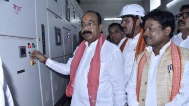 उप मुख्यमंत्री अरुण साव ने शहरी विकास योजनाओं का किया सघन निरीक्षण उप मुख्यमंत्री अरुण साव ने शहरी विकास योजनाओं का किया सघन निरीक्षण