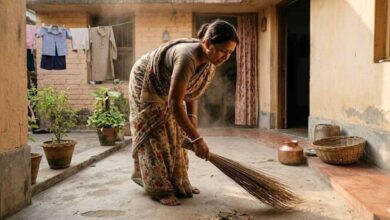 झाड़ू से जुड़े वास्तु नियम: घर में सुख-समृद्धि के आसान उपाय झाड़ू से जुड़े वास्तु नियम: घर में सुख-समृद्धि के आसान उपाय