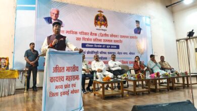 बाल कायस्थ प्रतिभाओं का नेतृत्व कमाल: 33 मेधावी विद्यार्थियों का सम्मान, नई पीढ़ी को सौंपी जिम्मेदारी