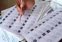 पंचायत चुनाव वोटर लिस्ट पर डीएम सख्त: त्रुटिरहित मतदाता सूची तैयार करने के निर्देश