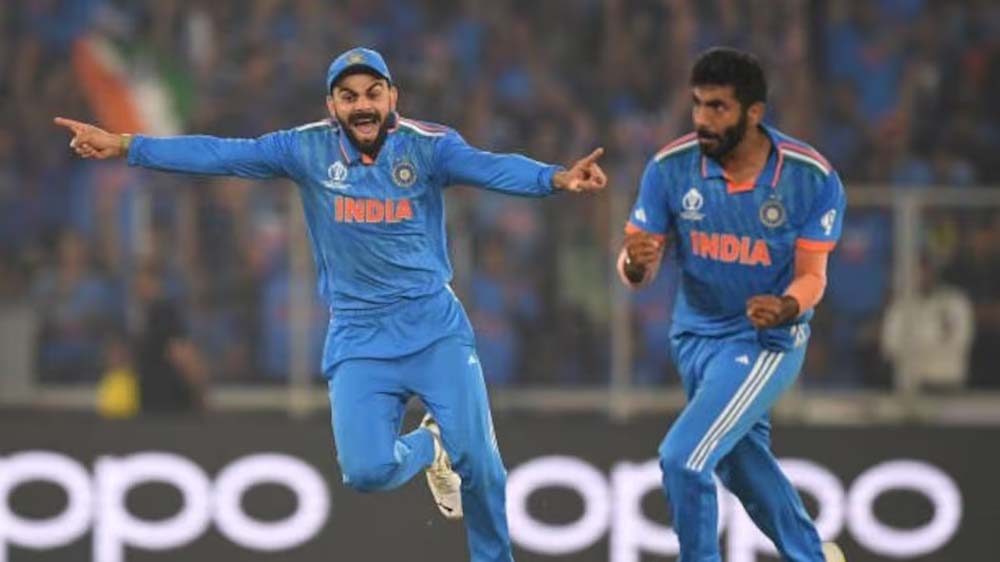 इंग्लैंड ODI सीरीज के लिए टीम इंडिया का ऐलान, कोहली-बुमराह की वापसी से मजबूत हुआ स्क्वॉड इंग्लैंड ODI सीरीज के लिए टीम इंडिया का ऐलान, कोहली-बुमराह की वापसी से मजबूत हुआ स्क्वॉड
