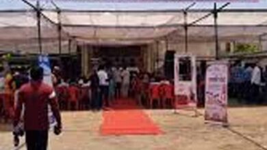 मुंगेली में सुशासन तिहार के दौरान बड़ा खुलासा, पंचायत सचिव ‘बैकडोर’ से बना कर्मचारी!