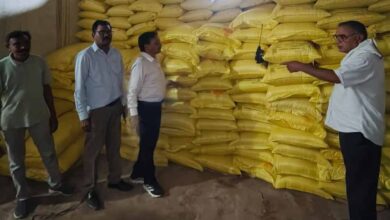 बिलासपुर में खाद की कोई कमी नहीं, समितियों और विक्रेताओं के पास पर्याप्त स्टॉक उपलब्ध बिलासपुर में खाद की कोई कमी नहीं, समितियों और विक्रेताओं के पास पर्याप्त स्टॉक उपलब्ध